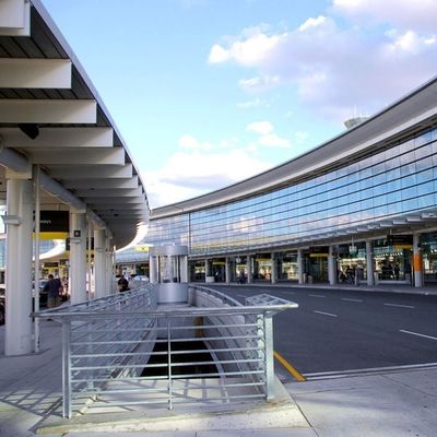 OEM / ODM Uzun Açıklıklı Çelik Yapı Alışveriş Merkezi Süpermarket