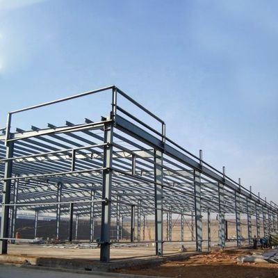 Q235 Uzay Çerçevesi Çelik Yapı Yanmaz Prefabrik Metal Yapı Deposu