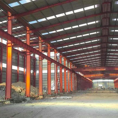 Yüksek Mukavemetli Cıvata Metal Atölyesi Renkli Çelik Sac Oluk ve İsteğe Bağlı Vinç