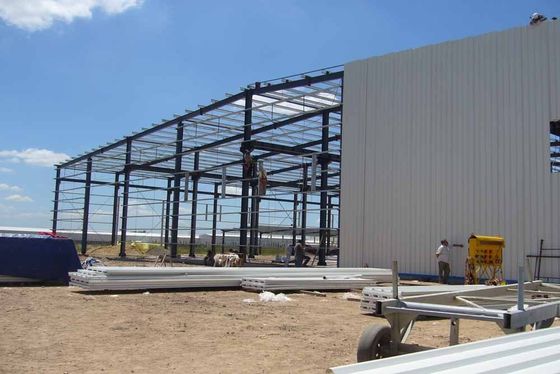 Sandviç Panel Q355 Kaynaklı H Profil Çelik ile Çelik Yapı Atölyesi