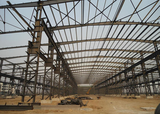 Prefabrik Çelik Yapı Garaj Atölyesi Endüstriyel Çerçeve Binası