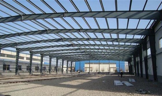 H-bölümlü çelik ile depolama için prefabrik portal çerçeve çelik yapı binası