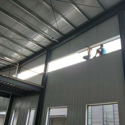 Premium Hafif Metal Eğimli Çatı Çelik Yapı İnşaat Atölyesi