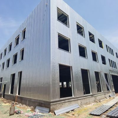 Kısa inşaat süresi ile yüksek hassasiyetli çelik yapı fabrikası