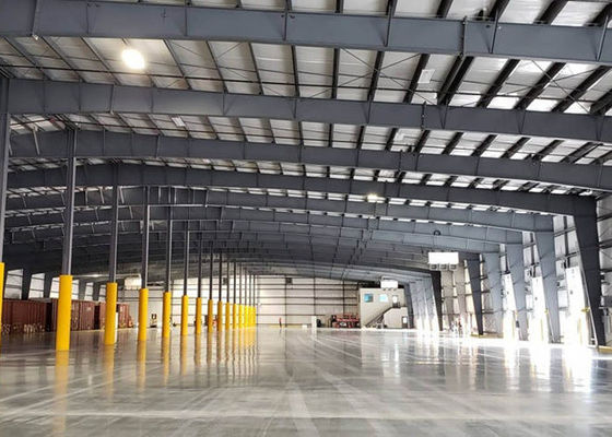 Özel tasarımlı ızgaralı prefabrik çelik atölyesi