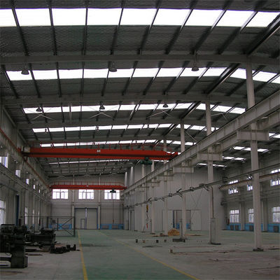 Q355/ Q235 İsteğe bağlı yalıtım ve UPVC Downpipe ile Çelik Yapı Atölyesi